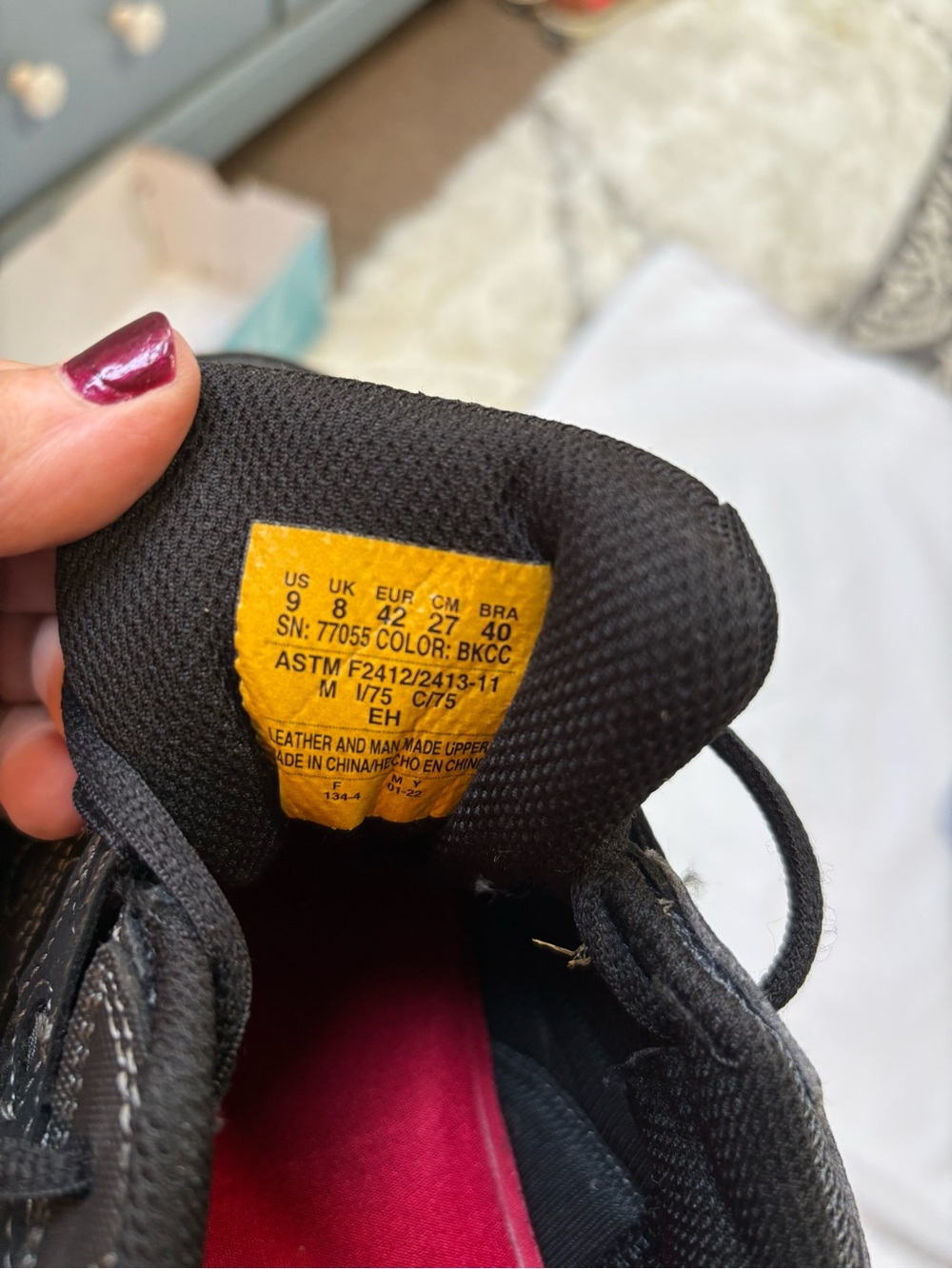 Skechers Men's Black and Gray Athletic Safety Sneakers - Picture 8 of 8